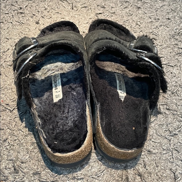 Black Birkenstock sandals - Picture 3 of 7